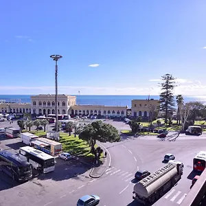 Panzió Symposium, Catania